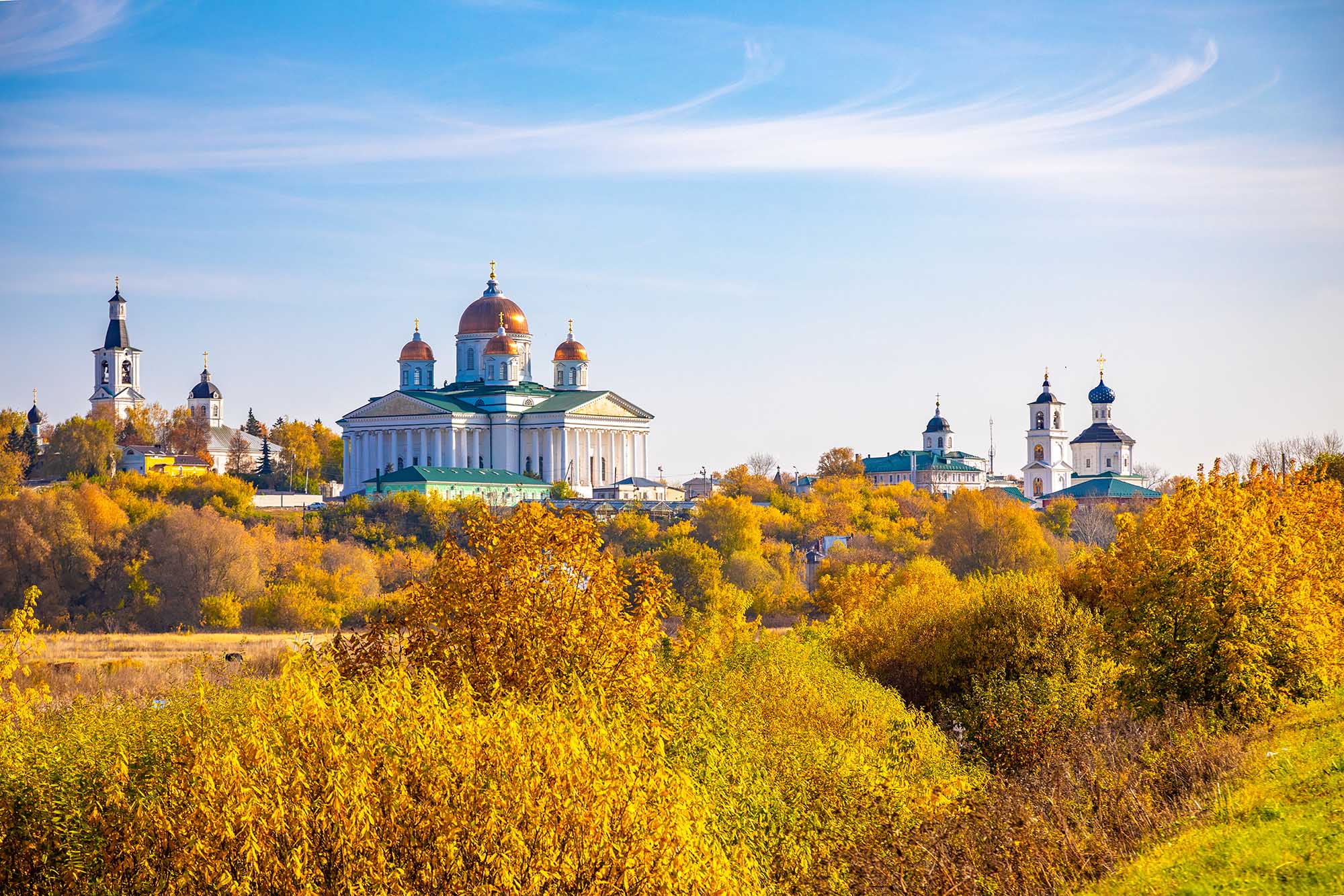 Фото из дивеево богородица идет по небу