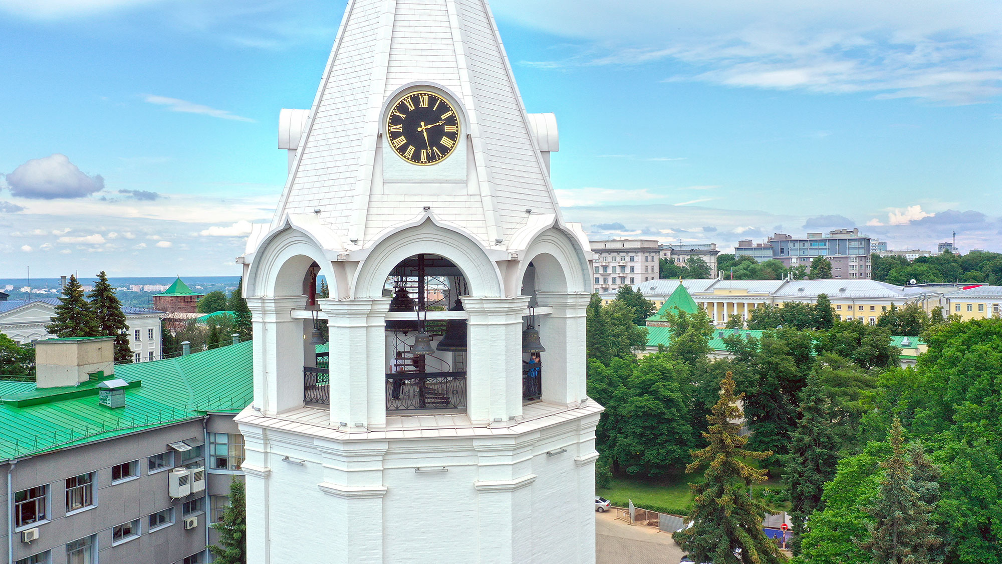 Соборную колокольню открыли в Нижегородском кремле в День России