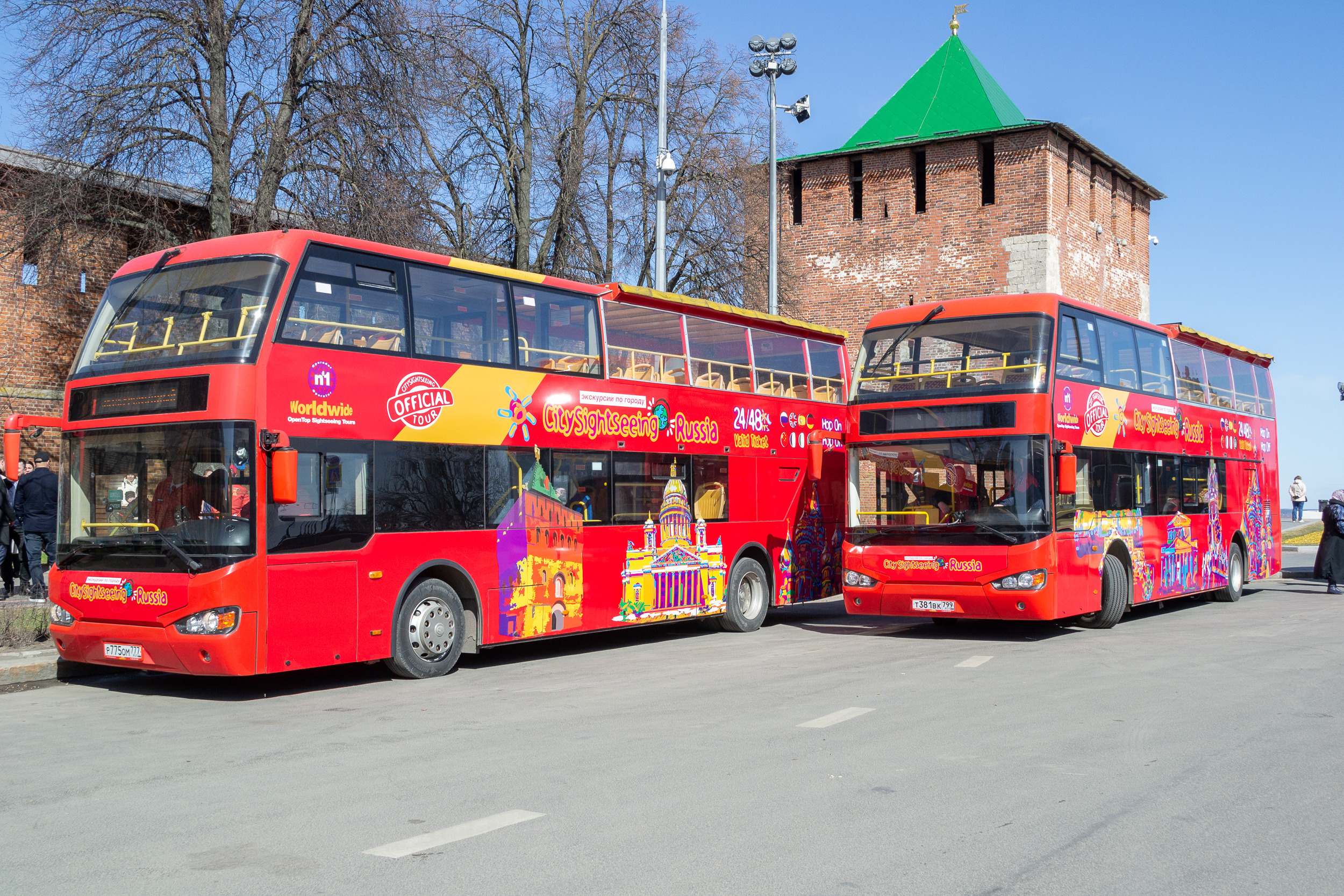 Двухэтажные экскурсионные автобусы возобновили рейсы по Нижнему Новгороду