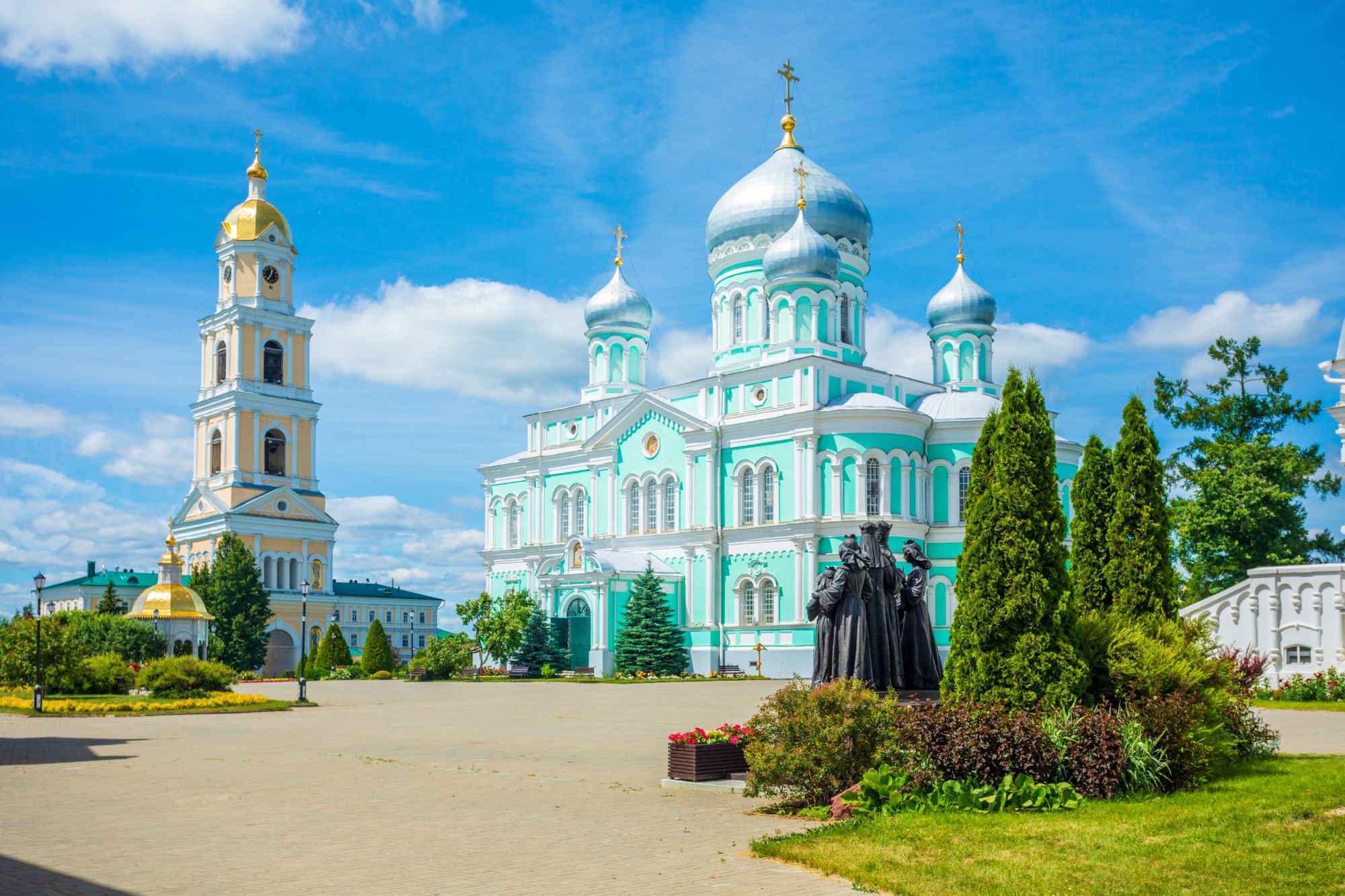 Дивеевский монастырь вошел в верхние строчки рейтинга российских достопримечательностей 