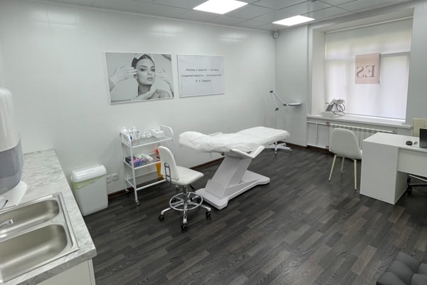 Центр врачебной косметологии Estetic Clinic