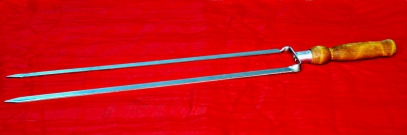 Шампур двойной с деревянной ручкой (62см)