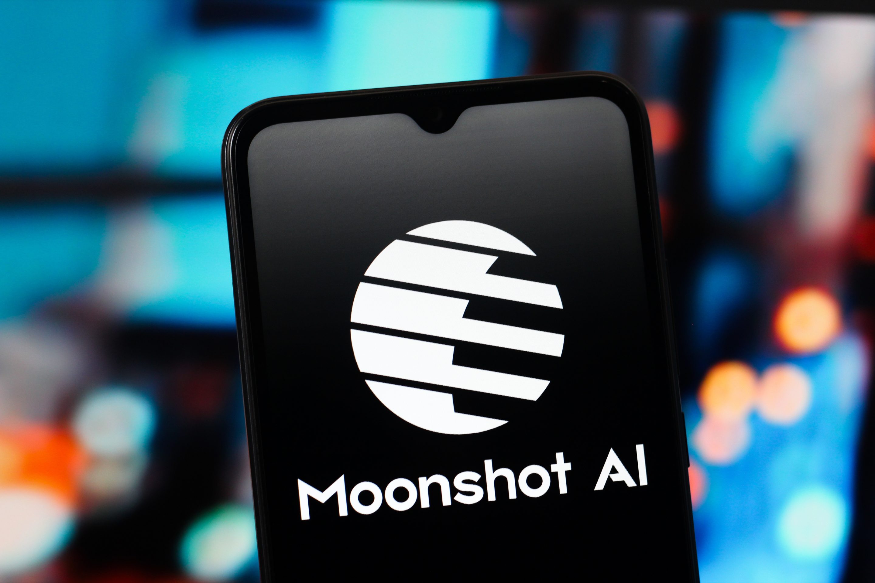 Moonshot AI выложила в открытый доступ модель на 3 триллиона параметров