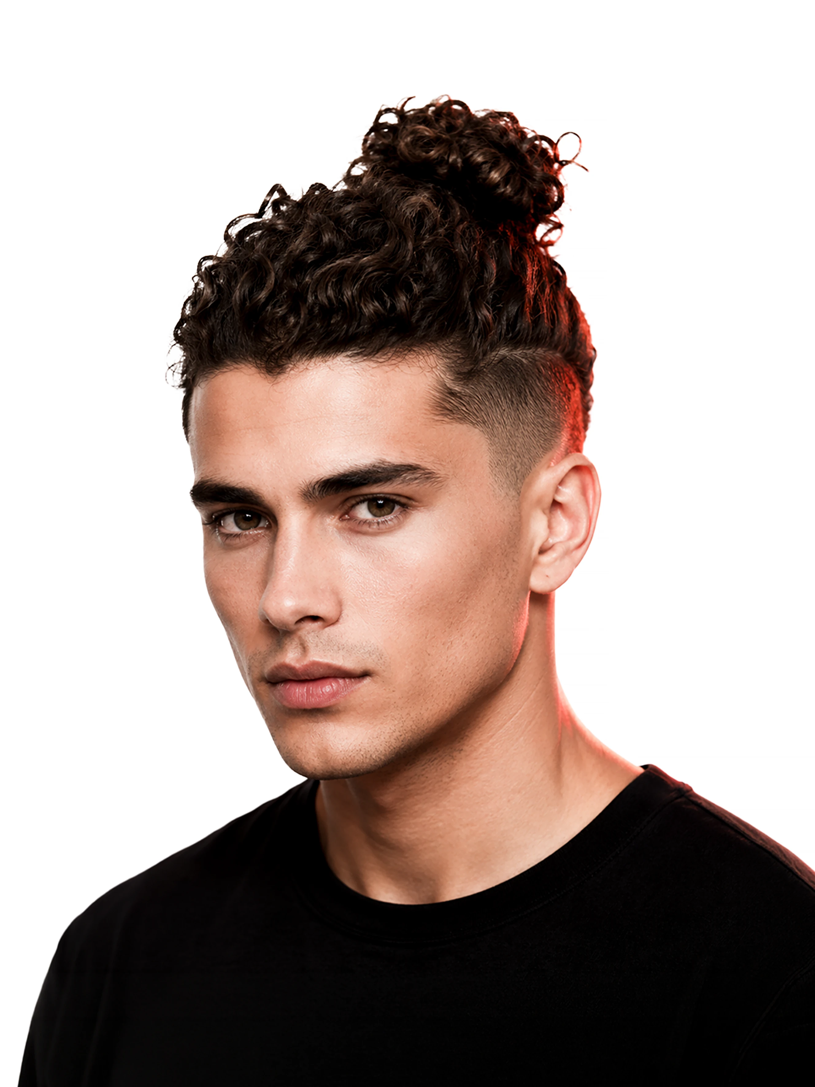 Кудрявый топ-кнот / Curly Top Knot, пример мужской стрижки для кудрявых волос в каталоге Shaver Family