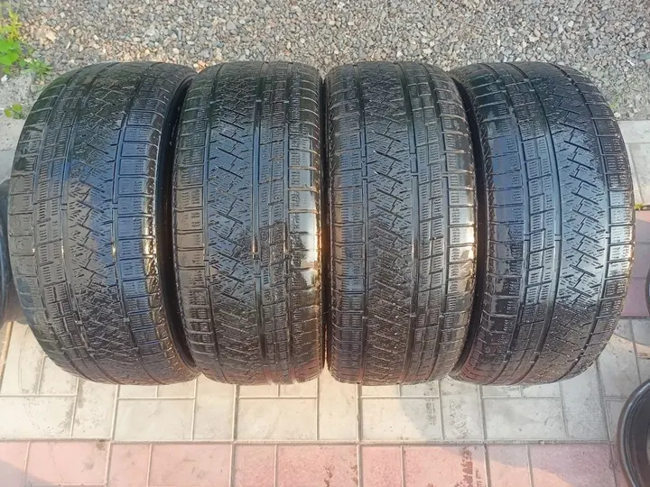 Triangle / Snowlink PL02 225/45 R18