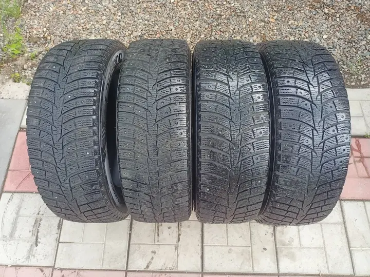 Laufenn / I Fit Ice 205/60 R16