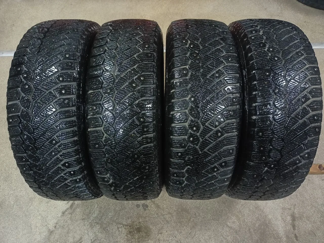 Gislaved / Nord frost 200 195/65 R15