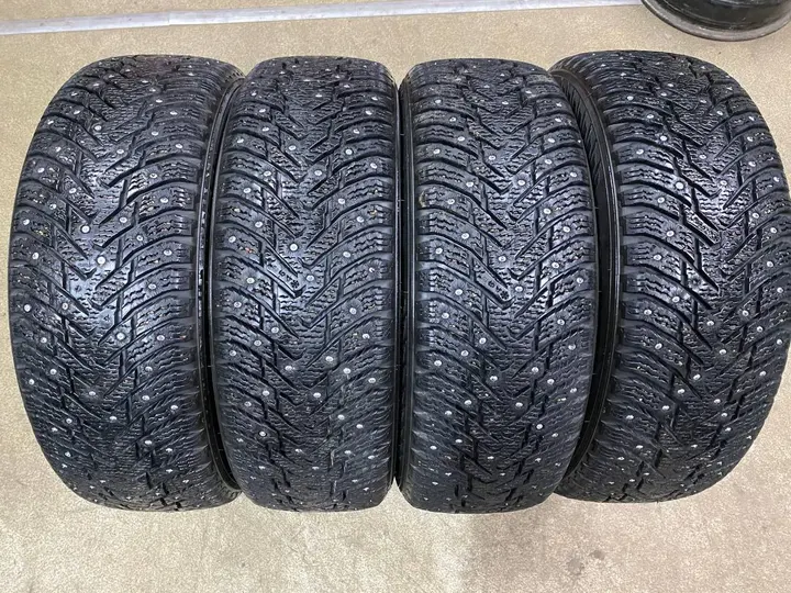 Nokian / Hakkapelitta 8 195/65 R15
