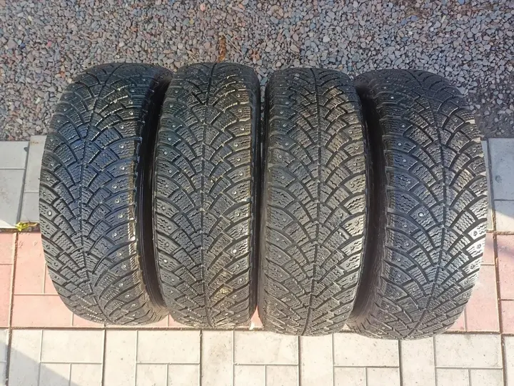 Bf Goodrich / g-Force Stud 185/65 R15