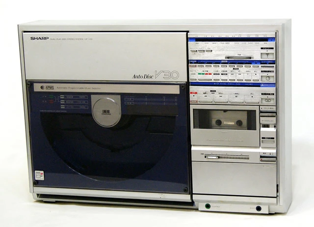 V30 - different cassette module and tuner design