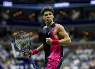 Бен Шелтон победил Тейлора Фрица в финале Открытого чемпионата Далласа Бен Шелтон победил Тейлора Фрица в финале Открытого чемпионата Далласа