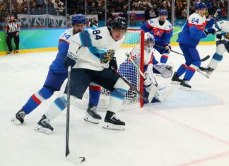 Финляндия завоевала бронзу на Олимпиаде-2026, разгромив Словакию Финляндия завоевала бронзу на Олимпиаде-2026, разгромив Словакию
