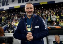 «Ноттингем Форест» разгромил Фенербахче в первом матче плей-офф Лиги Европы «Ноттингем Форест» разгромил Фенербахче в первом матче плей-офф Лиги Европы
