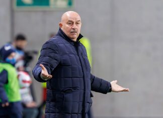 Станислав Черчесов предложил ввести лимит на иностранных тренеров в РПЛ Станислав Черчесов предложил ввести лимит на иностранных тренеров в РПЛ