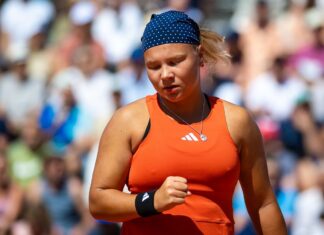 Диана Шнайдер прекратила выступление на престижном турнире WTA-1000 в Дохе Диана Шнайдер прекратила выступление на престижном турнире WTA-1000 в Дохе
