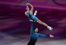 Динна Стеллато-Дудек прокомментировала падение в короткой программе пар на Олимпиаде-2026 Динна Стеллато-Дудек прокомментировала падение в короткой программе пар на Олимпиаде-2026