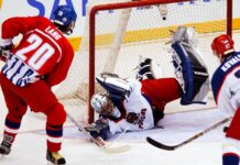 Николай Хабибулин вспомнил гол-фантом Сергея Самсонова на Олимпиаде-2002 Николай Хабибулин вспомнил гол-фантом Сергея Самсонова на Олимпиаде-2002