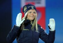 Фрида Карлссон пропустила 50 км классикой на Олимпиаде-2026 из-за болезни Фрида Карлссон пропустила 50 км классикой на Олимпиаде-2026 из-за болезни