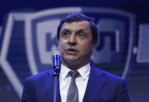 Валерий Каменский опроверг критику уровня хоккеистов КХЛ Валерий Каменский опроверг критику уровня хоккеистов КХЛ