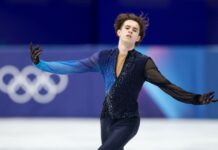 Отец Михаила Шайдоров продал машину ради поддержки его фигурного катания Отец Михаила Шайдоров продал машину ради поддержки его фигурного катания