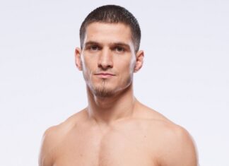 Мовсар Евлоев снялся с боя с дебютантом UFC в августе Мовсар Евлоев снялся с боя с дебютантом UFC в августе