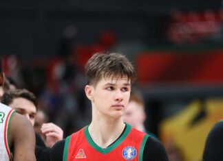 «Локомотив-Кубань» уступил УНИКСу в «Краснодаре» «Локомотив-Кубань» уступил УНИКСу в «Краснодаре»