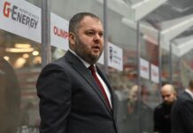 Нужно уходить от детского хоккея: Черночуб о поражении Востока Нужно уходить от детского хоккея: Черночуб о поражении Востока