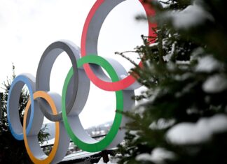 Владимир Плющев оценил выступление сборной Канады на Олимпиаде-2026 Владимир Плющев оценил выступление сборной Канады на Олимпиаде-2026
