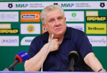 Сергей Ташуев назначен главным тренером футбольного клуба «Енисей» из Красноярска Сергей Ташуев назначен главным тренером футбольного клуба «Енисей» из Красноярска