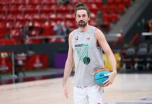 Алексей Швед высоко оценил игру Михаила Беленицкого в УНИКСе Алексей Швед высоко оценил игру Михаила Беленицкого в УНИКСе