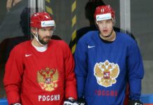 Братья Ткачук вспоминают Олимпиаду-2006 и фото с Овечкиным и Малкиным Братья Ткачук вспоминают Олимпиаду-2006 и фото с Овечкиным и Малкиным
