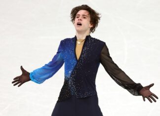 Михаил Шайдоров стал первым казахстанским олимпийским чемпионом в фигурном катании Михаил Шайдоров стал первым казахстанским олимпийским чемпионом в фигурном катании