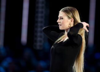 Александра Трусова исполнила сложный каскад на тренировке после рождения сына Александра Трусова исполнила сложный каскад на тренировке после рождения сына