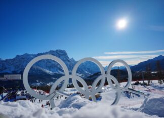 Владимир Плющев оценил судейство на Олимпийских играх 2026 года Владимир Плющев оценил судейство на Олимпийских играх 2026 года