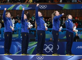 Женская сборная Швеции по кёрлингу завоевала золото Олимпиады-2026 Женская сборная Швеции по кёрлингу завоевала золото Олимпиады-2026
