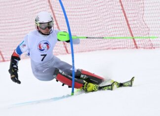 Алексей Бугаев выиграл золото в слаломе на Паралимпийских играх 2026 в Италии Алексей Бугаев выиграл золото в слаломе на Паралимпийских играх 2026 в Италии