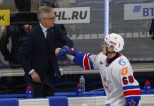 Никита Недопёкин рассказал о работе с Игорем Ларионовым в СКА Никита Недопёкин рассказал о работе с Игорем Ларионовым в СКА