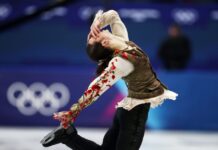 Костюм Петра Гуменника попал в топ итальянского Vogue на Олимпиаде-2026 Костюм Петра Гуменника попал в топ итальянского Vogue на Олимпиаде-2026