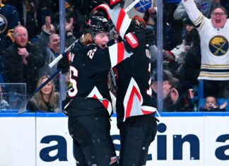 Buffalo Sabres одержали победу в результативном матче с Tampa Bay Lightning со счетом 8 Buffalo Sabres одержали победу в результативном матче с Tampa Bay Lightning со счетом 8