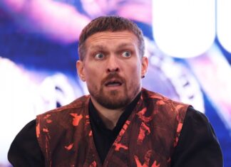 Александр Усик раскритиковал судейство матча Полесье — «Динамо» Киев в УПЛ Александр Усик раскритиковал судейство матча Полесье — «Динамо» Киев в УПЛ