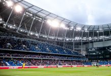 «Родина» заявила две арены для участия в РПЛ: «Арена Химки» и «ВТБ-Арена» «Родина» заявила две арены для участия в РПЛ: «Арена Химки» и «ВТБ-Арена»