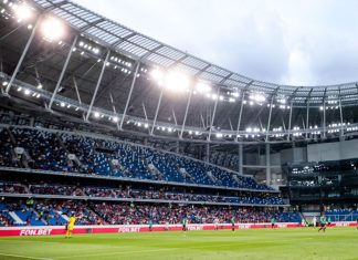 «Родина» заявила две арены для участия в РПЛ: «Арена Химки» и «ВТБ-Арена» «Родина» заявила две арены для участия в РПЛ: «Арена Химки» и «ВТБ-Арена»