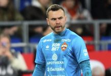 Пономарёв призвал Акинфеева задуматься о завершении карьеры Пономарёв призвал Акинфеева задуматься о завершении карьеры