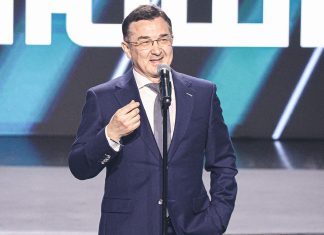 Баширов обвинил клубы КХЛ в нечестной игре Баширов обвинил клубы КХЛ в нечестной игре