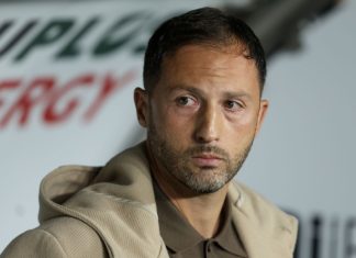 «Фенербахче» отправил в отставку Тедеско «Фенербахче» отправил в отставку Тедеско