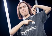 Генеральный директор BCGame предложил donk зарплату $200 тысяч Генеральный директор BCGame предложил donk зарплату 0 тысяч