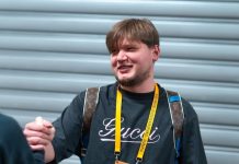 Игроки Team Spirit и других команд оценили возвращение s1mple на профессиональную сцену CS2 Игроки Team Spirit и других команд оценили возвращение s1mple на профессиональную сцену CS2