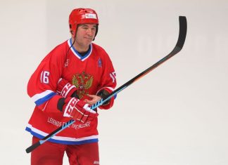 Александр Кожевников: московские клубы ослабли, команды Востока усилились в КХЛ Александр Кожевников: московские клубы ослабли, команды Востока усилились в КХЛ