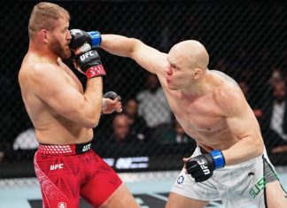 Блахович выбыл из реванша с Гуськовым на UFC 328 из-за разрыва мениска Блахович выбыл из реванша с Гуськовым на UFC 328 из-за разрыва мениска