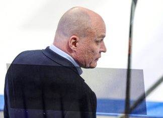 Андрей Разин объяснил причины пропущенных голов «Металлурга» в матче с «Торпедо» Андрей Разин объяснил причины пропущенных голов «Металлурга» в матче с «Торпедо»